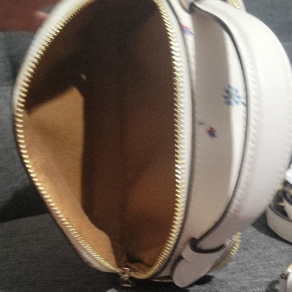 Coach White Floral Women's Bag - Picture 7 of 12